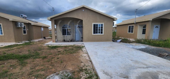 First image of 661-661 Phoenix Park Village 2, p in Phoenix Park, St. Catherine, Jamaica - property is For Rent
