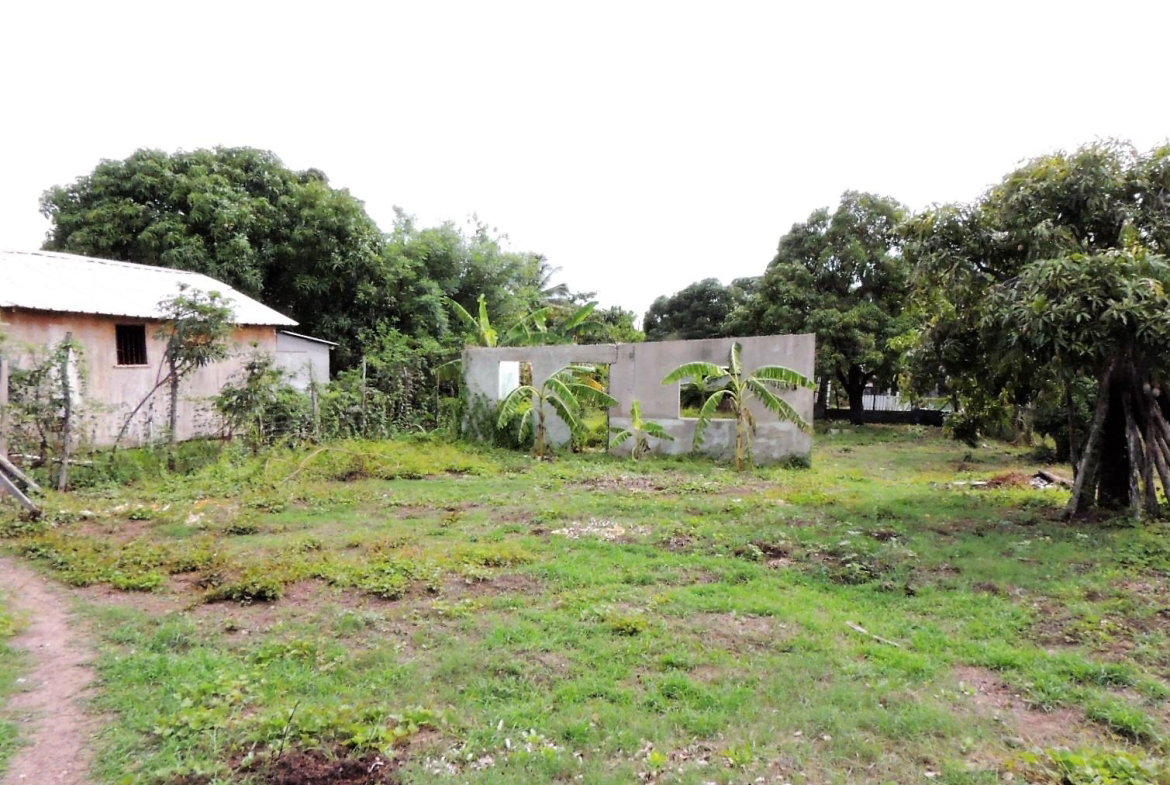 Second image of 22 South Street, Old Harbour in Old Harbour, St. Catherine, Jamaica - property is For Sale