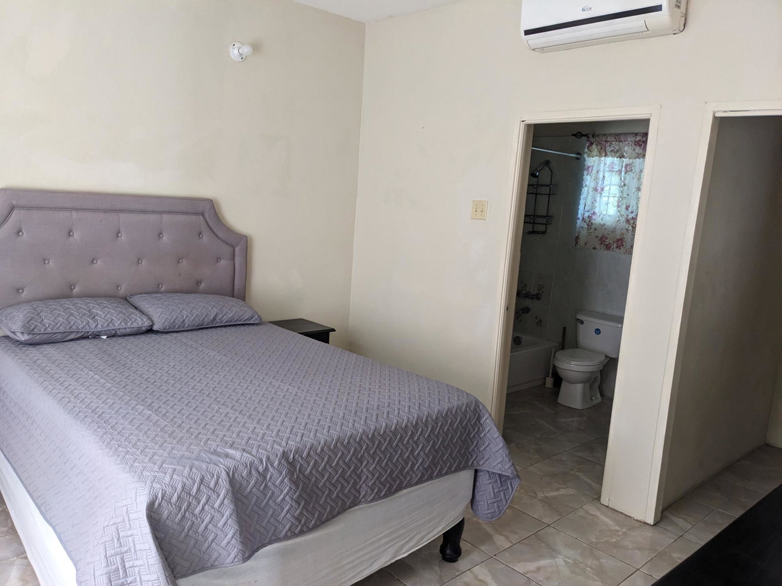 Fully-Furnished-1BR-Apartment-for-Rent-in-Ocho-Rios-Jamaica Fourth image of 5-5 Ricksdale Court in Great Pond, St. Ann, Jamaica - property is For Rent