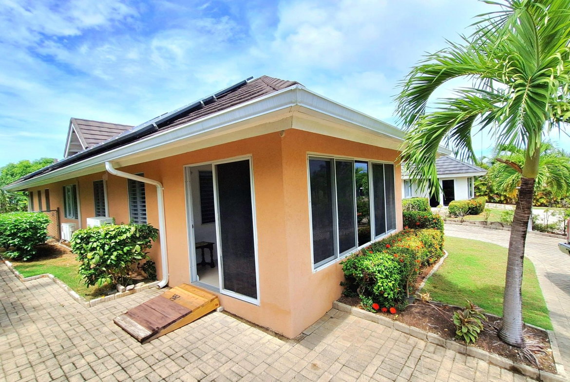 Second image of 335 Guava Avenue in Richmond, St. Ann, Jamaica - property is For Rent