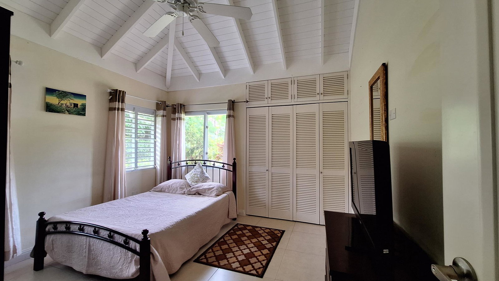 Fifteenth image of 335 Guava Avenue in Richmond, St. Ann, Jamaica - property is For Rent