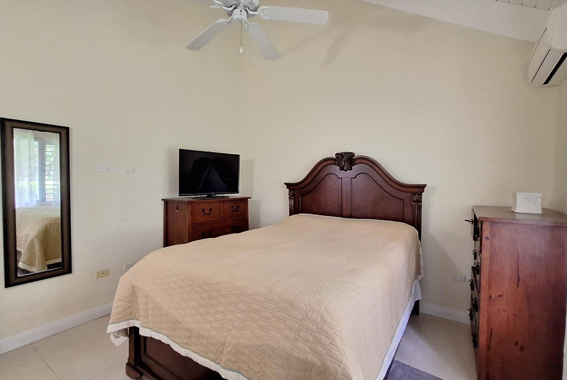 Sixteenth image of 335 Guava Avenue in Richmond, St. Ann, Jamaica - property is For Rent