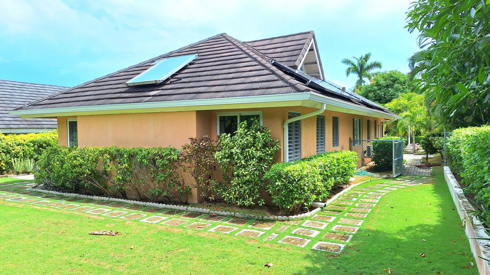 Third image of 335 Guava Avenue in Richmond, St. Ann, Jamaica - property is For Rent