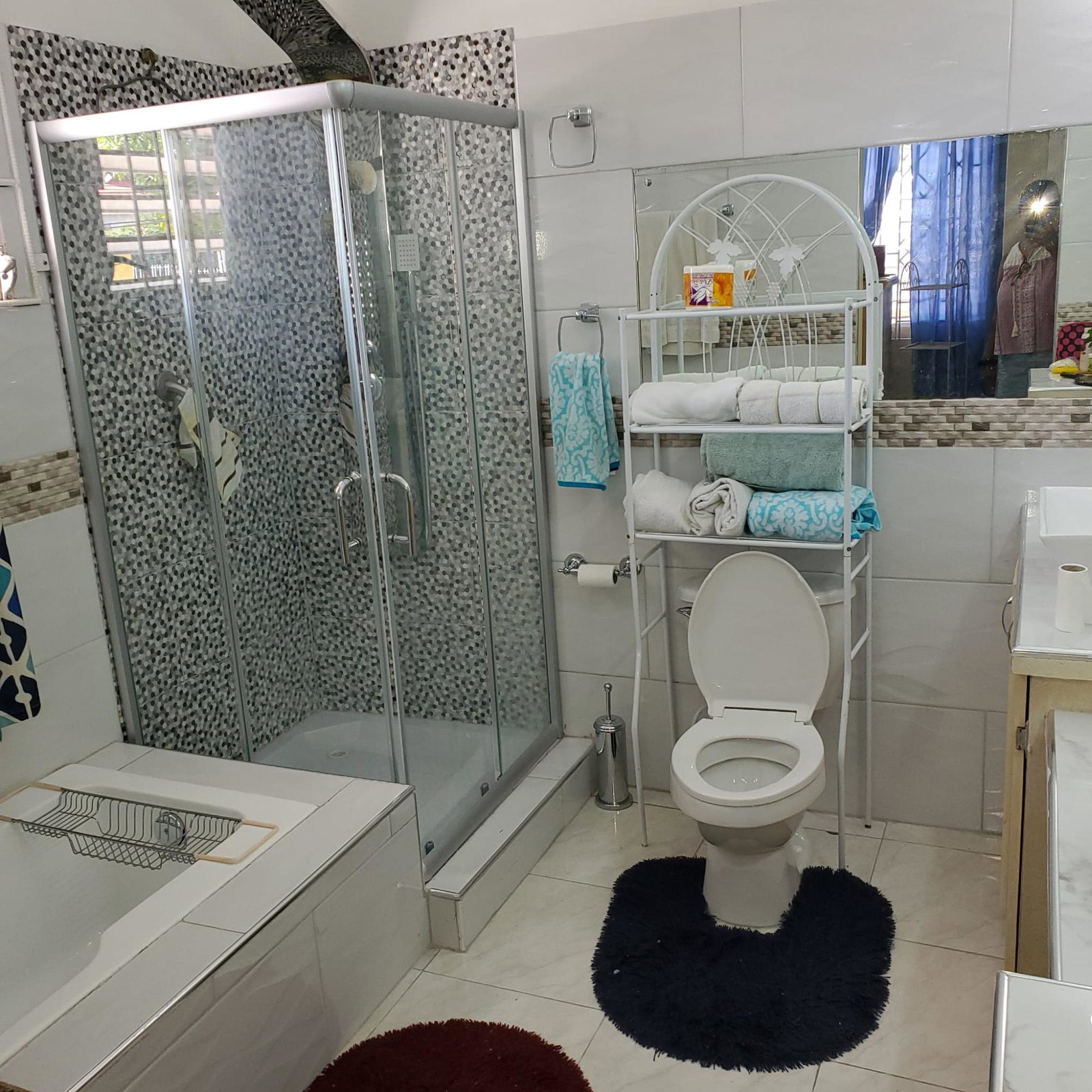 Fully-Furnished-3-Bedroom-House-for-Rent-in-Mona-Heights-Jamaica Twelfth image of 2a Violet Avenue in Mona Heights, St. Andrew, Jamaica - property is For Rent