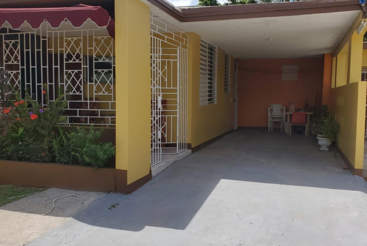 Third image of 2a Violet Avenue in Mona Heights, St. Andrew, Jamaica - property is For Rent