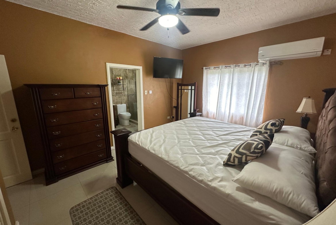 Fifth image of 8 Kirkland Avenue in Kingston 19, St. Andrew, Jamaica - property is For Rent