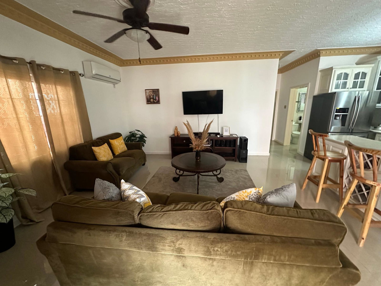 Fully-Furnished-Apartment-for-Rent-in-Red-Hills-Jamaica Tenth image of 8 Kirkland Avenue in Kingston 19, St. Andrew, Jamaica - property is For Rent