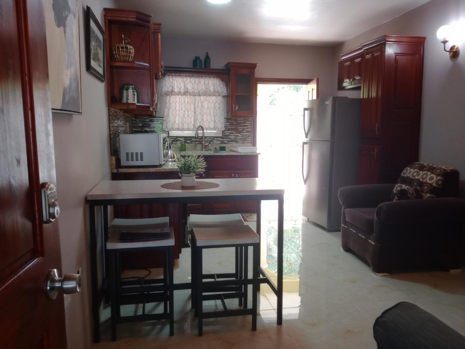 Furnished-1-Bedroom-Apartment-for-Rent-in-White-River-Jamaica Second image of 1-29 Marcliffe Dr, White River in White River, St. Mary, Jamaica - property is For Rent