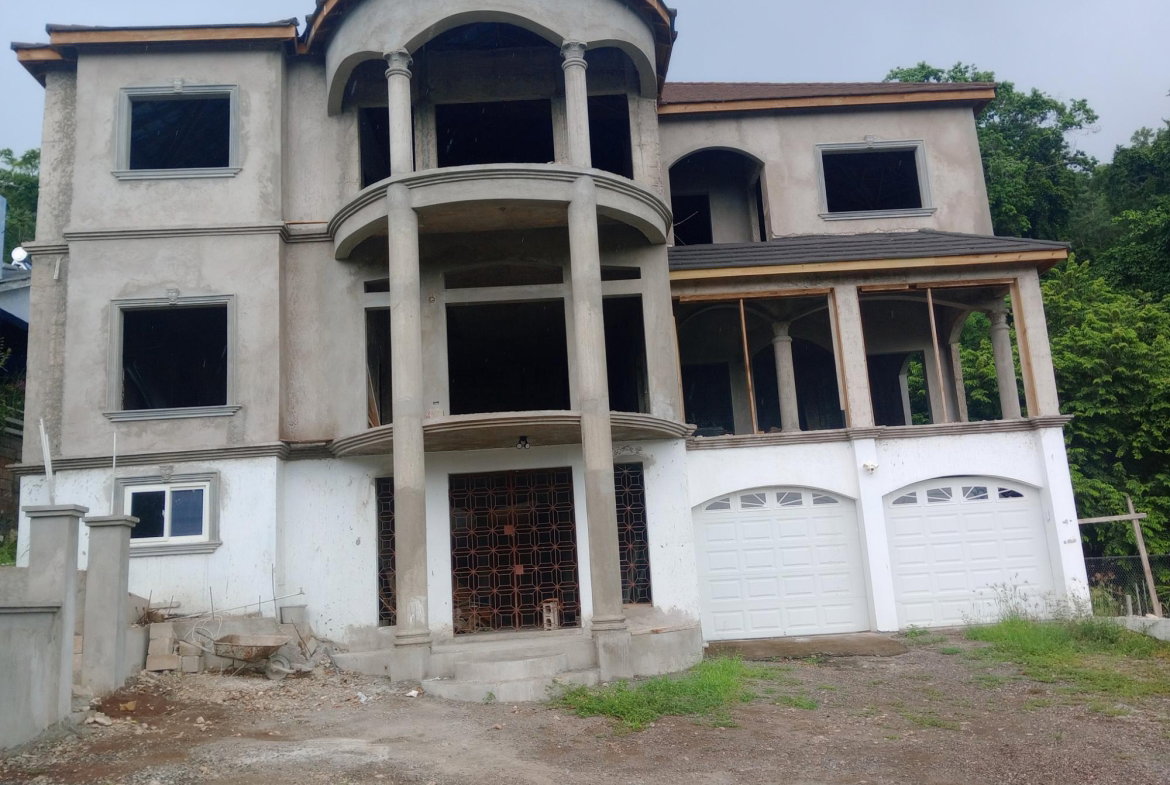 Ninth image of 1-29 Marcliffe Dr, White River in White River, St. Mary, Jamaica - property is For Rent