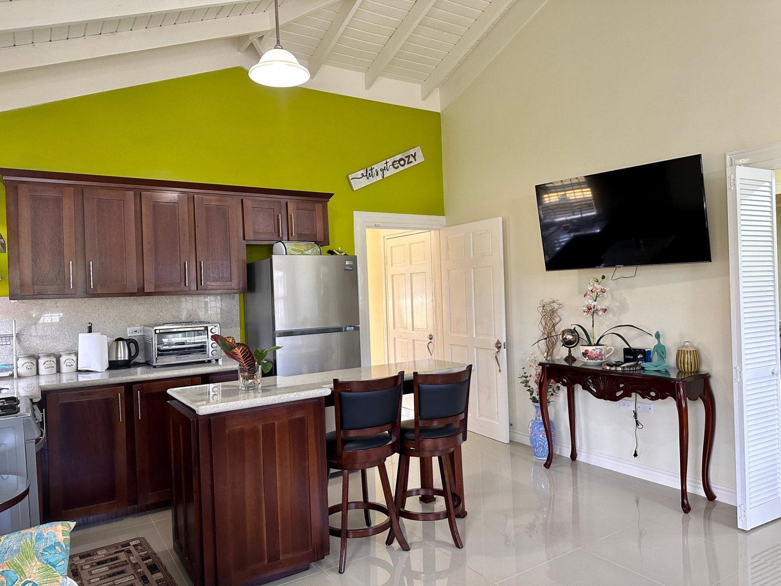 Furnished-1-Bedroom-Suite-for-Rent-in-Drax-Hall-Manor-St.-Ann Nineteenth image of 4 Lappet Drive in St. Ann's Bay, St. Ann, Jamaica - property is For Rent