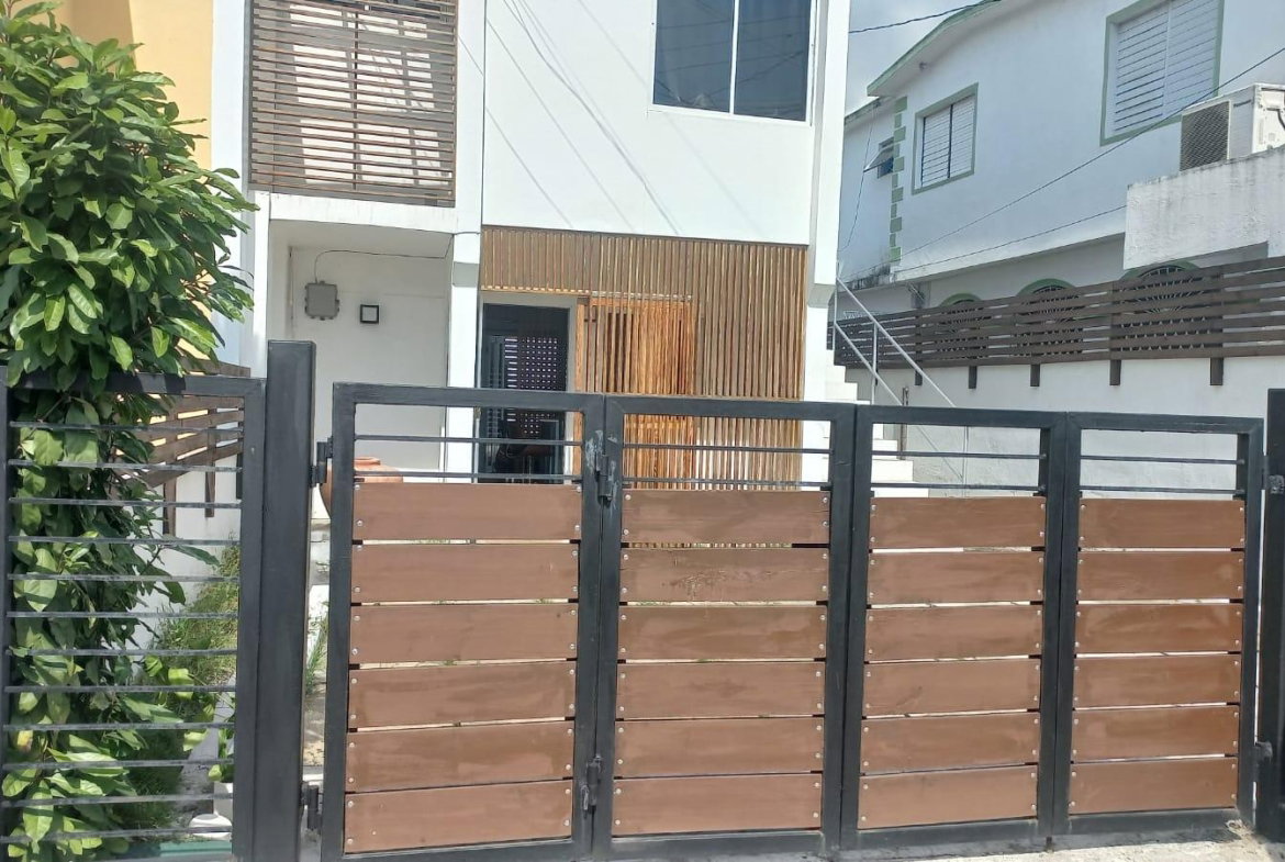 First image of 11 Marigold Way in Kingston 6, St. Andrew, Jamaica - property is For Rent