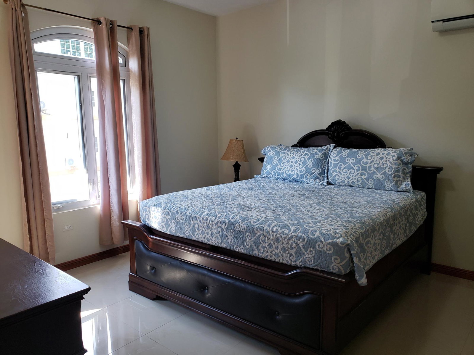 Seventh image of 12 Washington Drive in Kingston 10, St. Andrew, Jamaica - property is For Rent