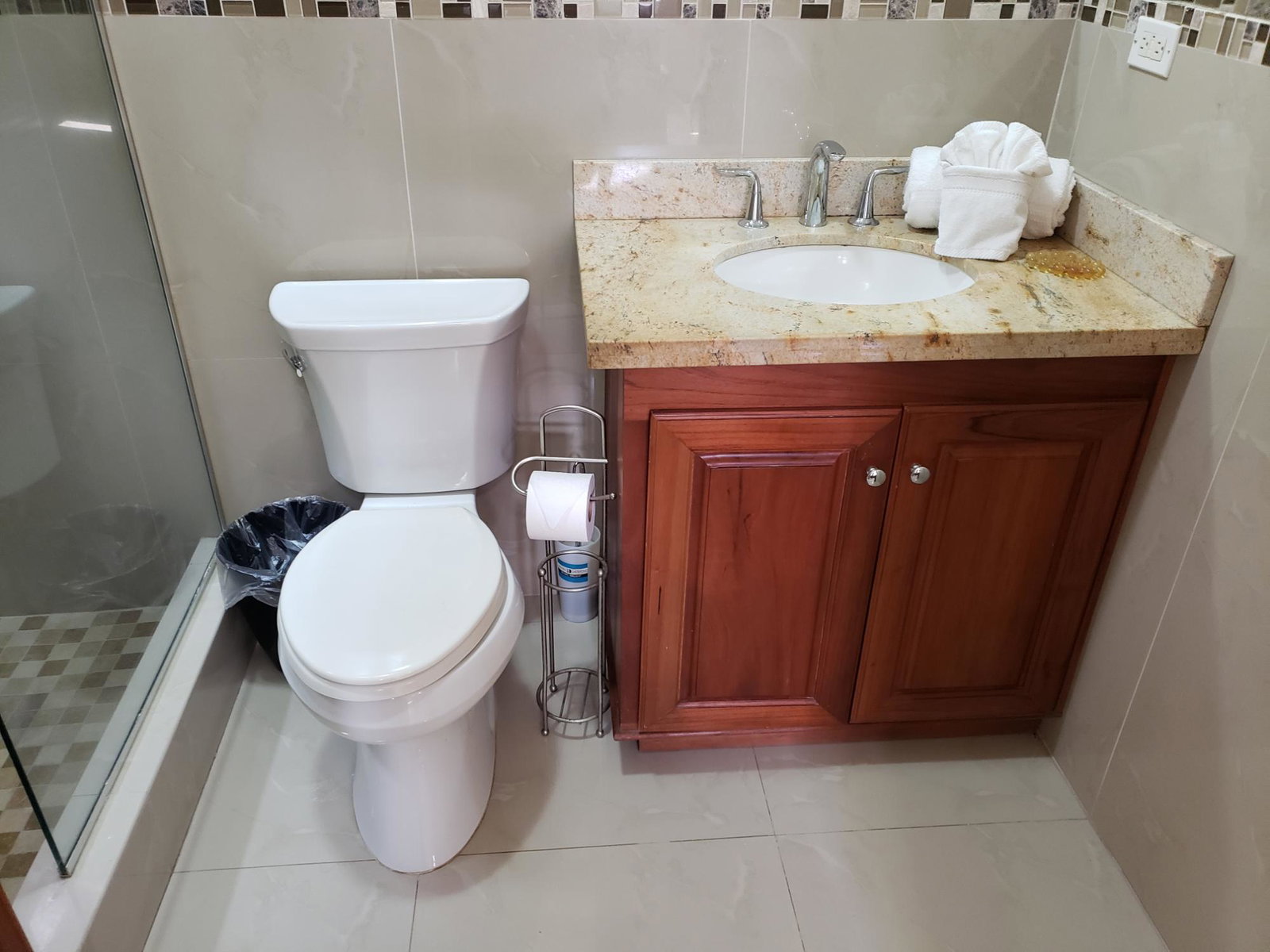 Eighth image of 12 Washington Drive in Kingston 10, St. Andrew, Jamaica - property is For Rent