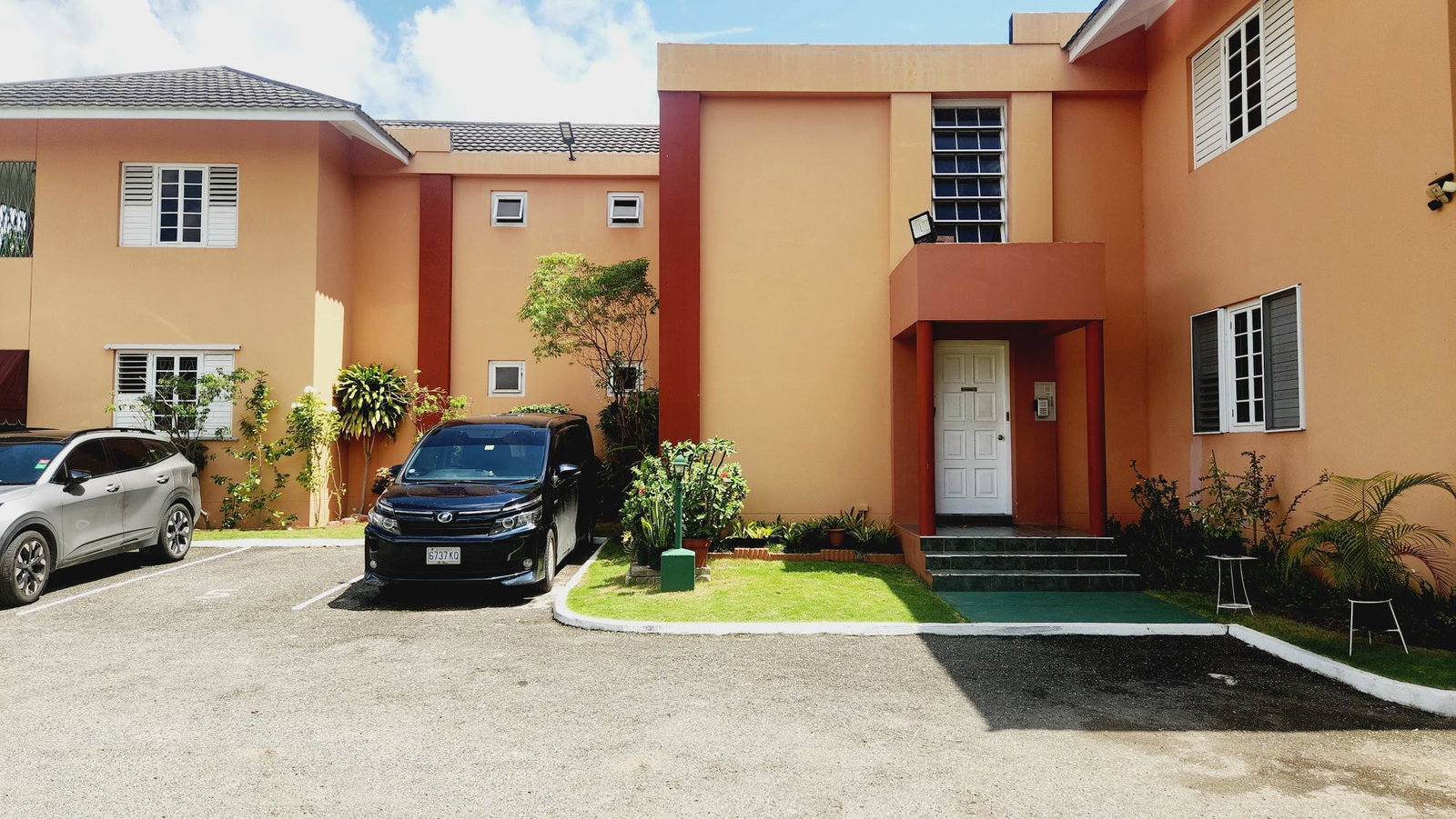 First image of 4- 45 Wellington Drive in Kingston 6, St. Andrew, Jamaica - property is For Rent