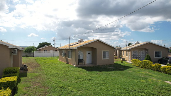 First image of 949 Plover Place in Phoenix Park, St. Catherine, Jamaica - property is For Rent