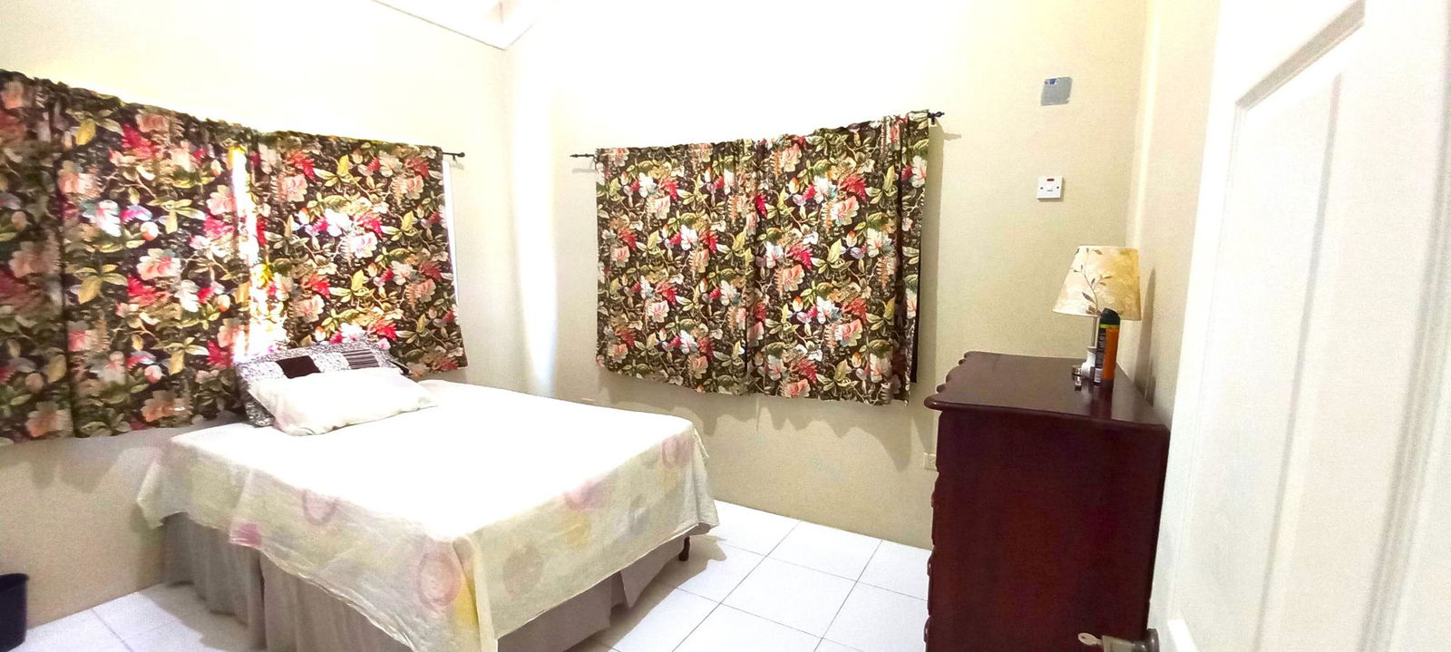 Furnished-2-Bedroom-House-for-Rent-in-Runaway-Bay-St-Ann Twelfth image of 561 Calabash Close, Savannah in Runaway Bay, St. Ann, Jamaica - property is For Rent