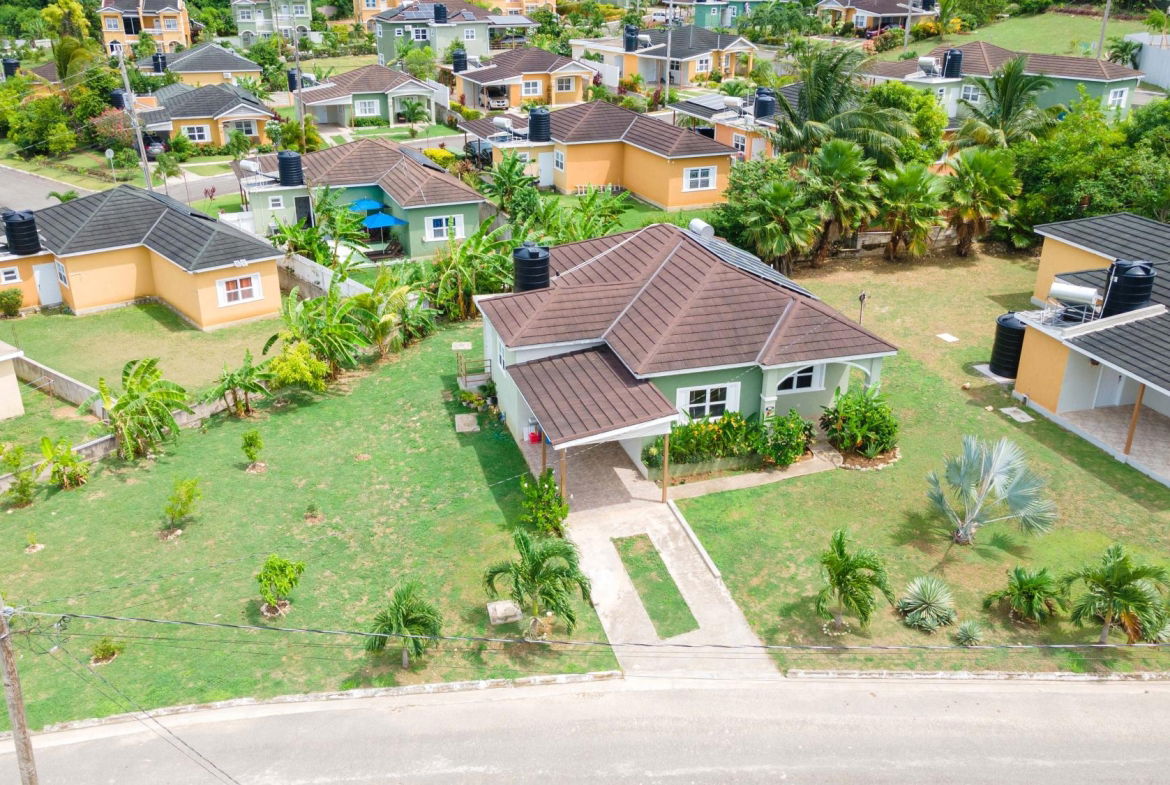 First image of 561 Calabash Close, Savannah in Runaway Bay, St. Ann, Jamaica - property is For Rent