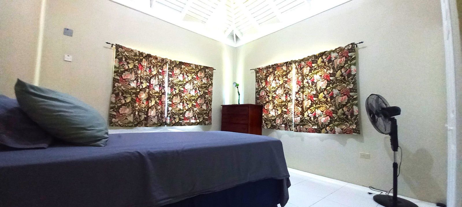 Furnished-2-Bedroom-House-for-Rent-in-Runaway-Bay-St-Ann Nineteenth image of 561 Calabash Close, Savannah in Runaway Bay, St. Ann, Jamaica - property is For Rent