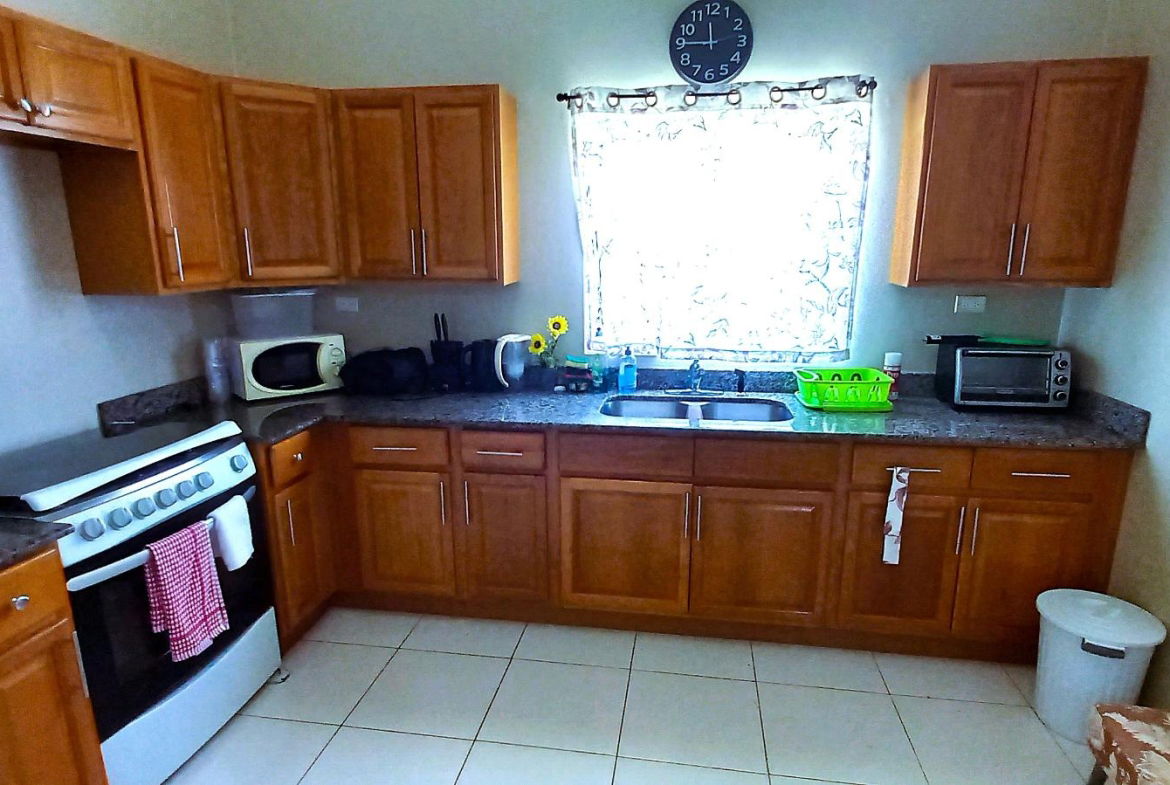 Tenth image of 561 Calabash Close, Savannah in Runaway Bay, St. Ann, Jamaica - property is For Rent