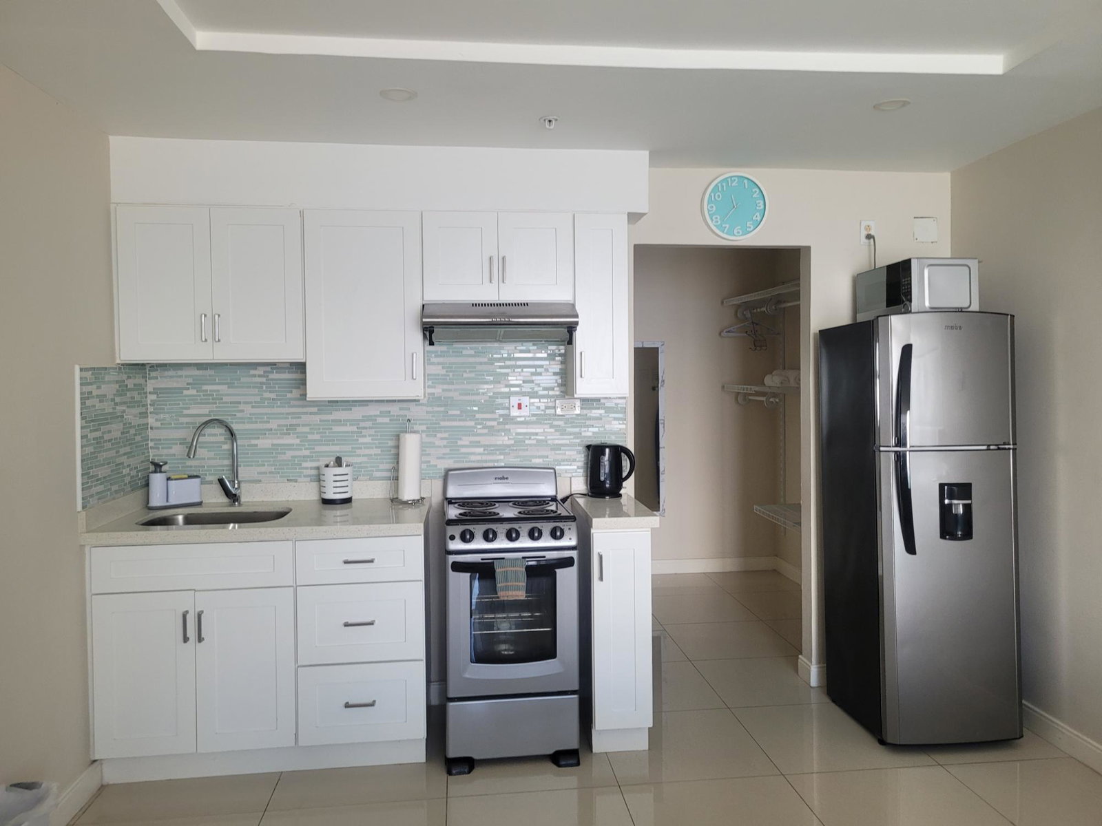 Seventeenth image of 101-612 Bay Front Apartments in Port Henderson, St. Catherine, Jamaica - property is For Rent