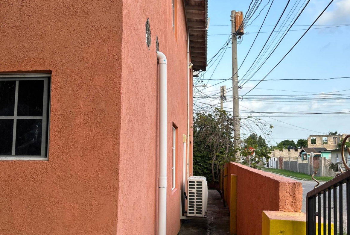 Tenth image of 107 Innswood Avenue in Innswood Village, St. Catherine, Jamaica - property is For Sale