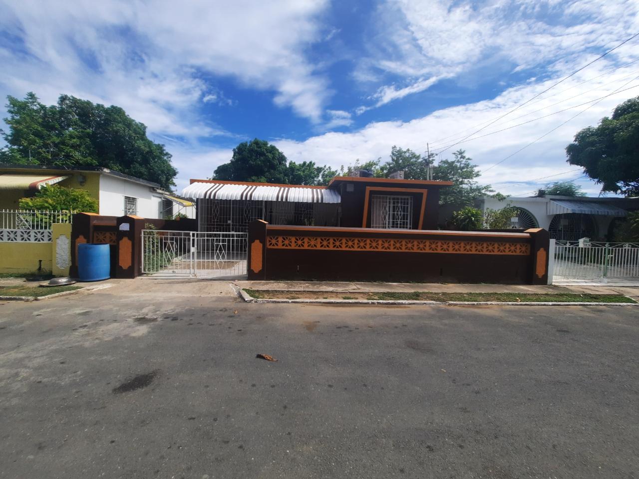 Fifteenth image of Park Circle, Passagefort in Passage Fort, St. Catherine, Jamaica - property is For Sale