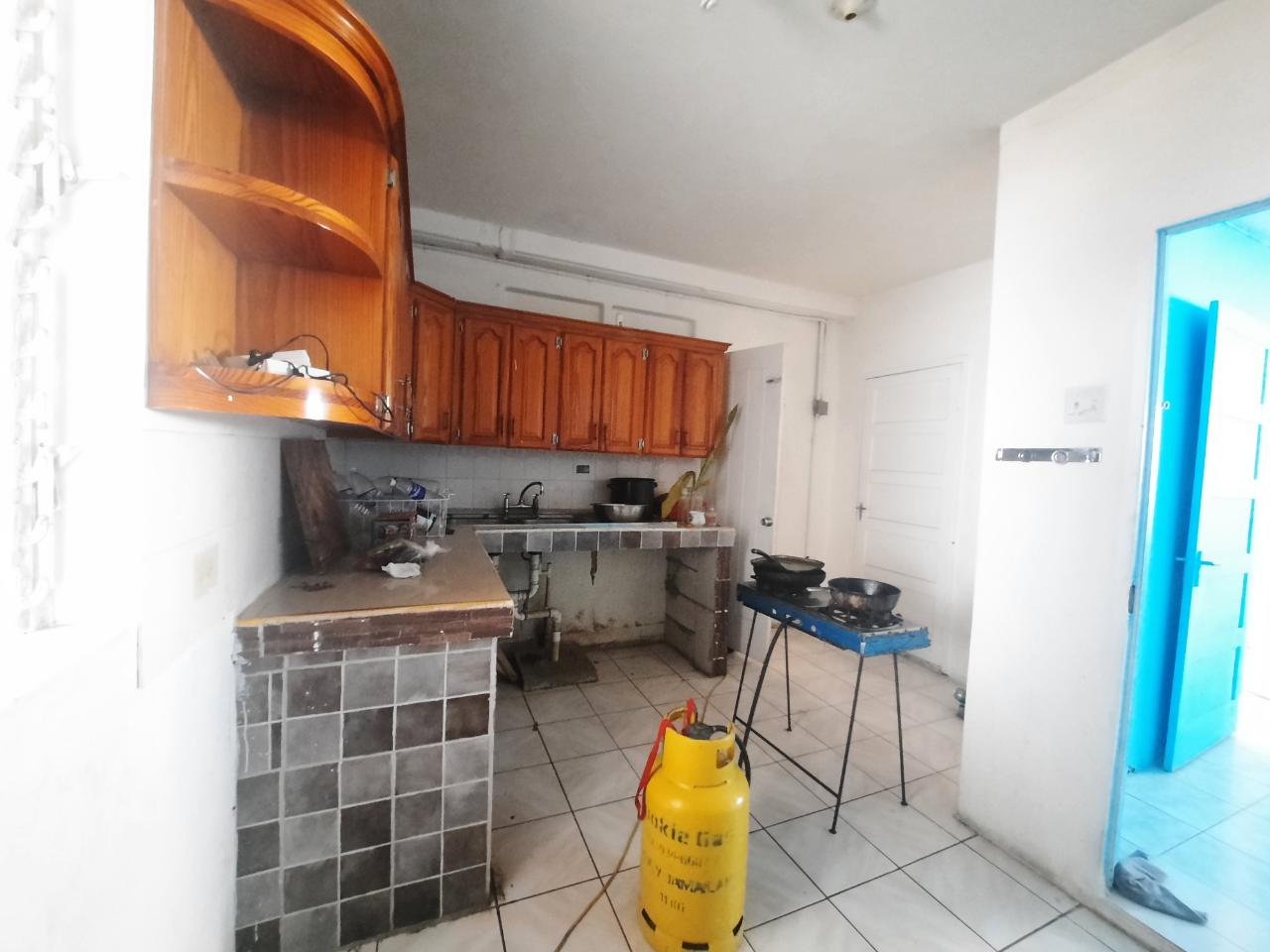 Ninth image of Park Circle, Passagefort in Passage Fort, St. Catherine, Jamaica - property is For Sale