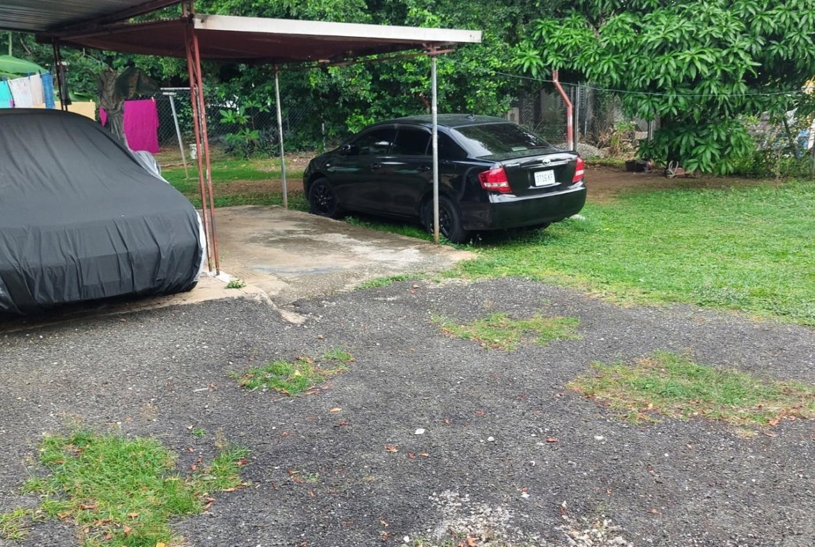 Eleventh image of 7 Dunscombe Drive in Havendale, St. Andrew, Jamaica - property is For Sale