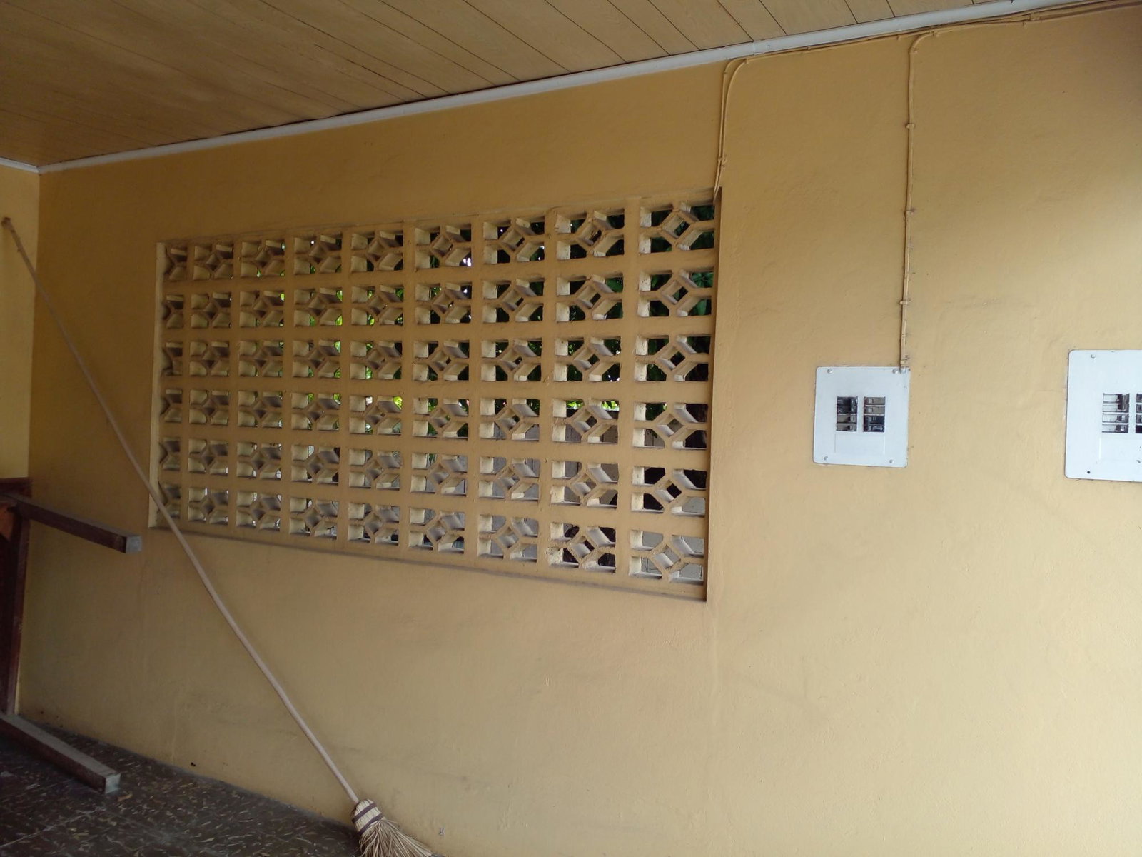 Eleventh image of 14 Wildwood Close, Westmore in Spanish Town, St. Catherine, Jamaica - property is For Sale