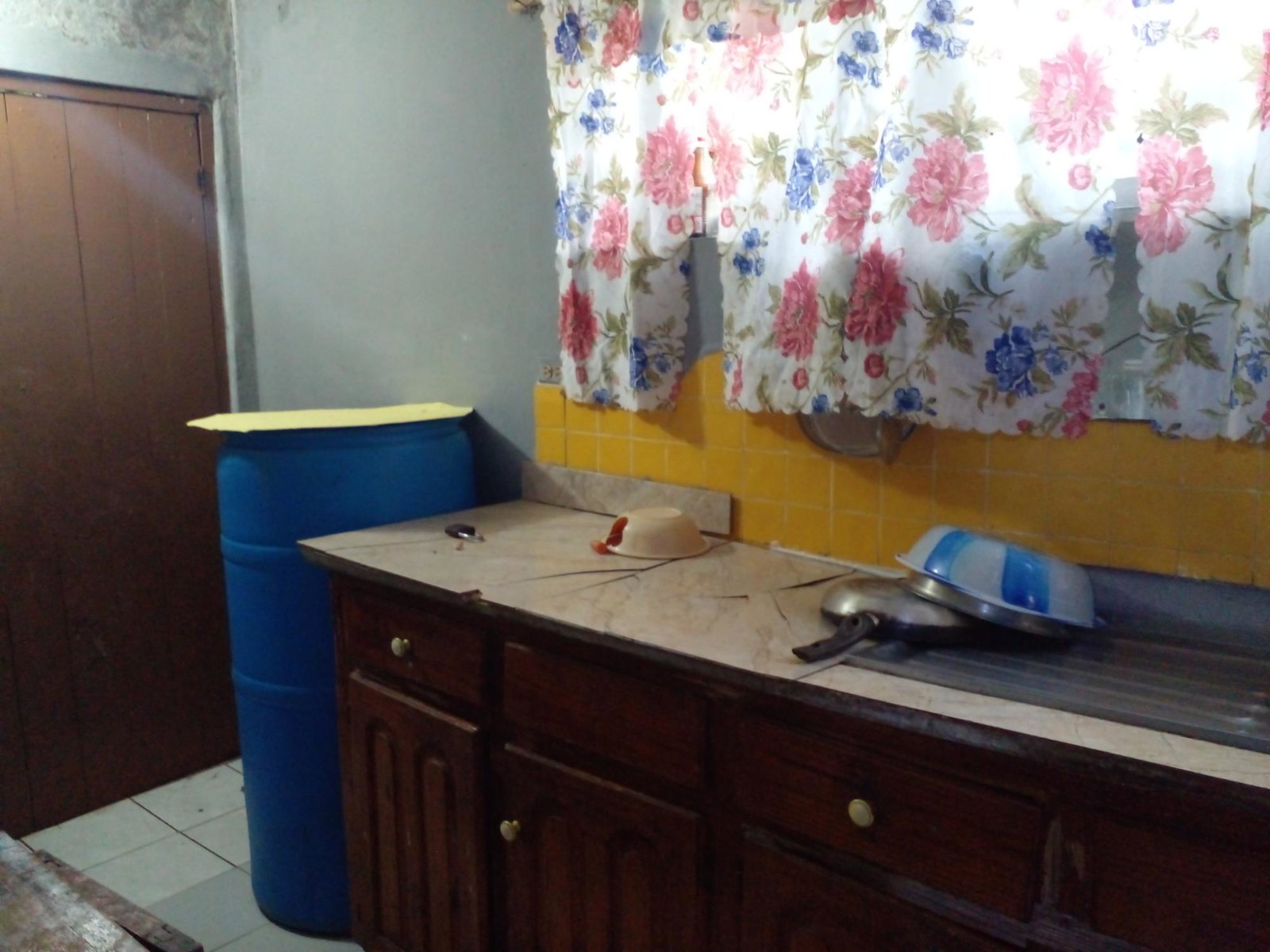 Eleventh image of 417 Fairfield Crescent, Spani in Spanish Town, St. Catherine, Jamaica - property is For Sale