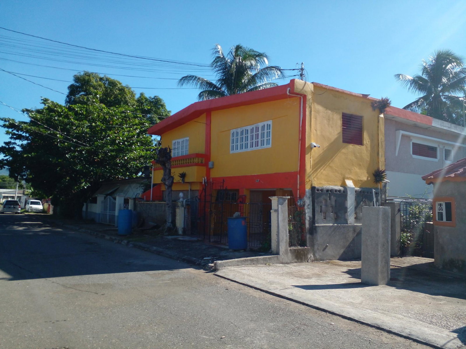 Third image of 417 Fairfield Crescent, Spani in Spanish Town, St. Catherine, Jamaica - property is For Sale