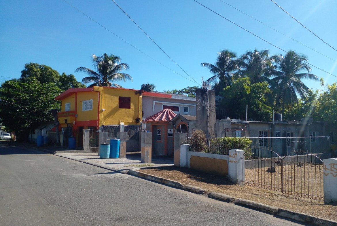 Fourth image of 417 Fairfield Crescent, Spani in Spanish Town, St. Catherine, Jamaica - property is For Sale