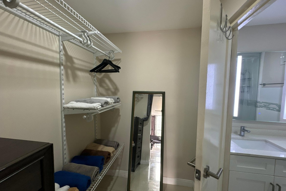 Seventh image of 607- Bay Front Apartments in Port Henderson, St. Catherine, Jamaica - property is For Sale