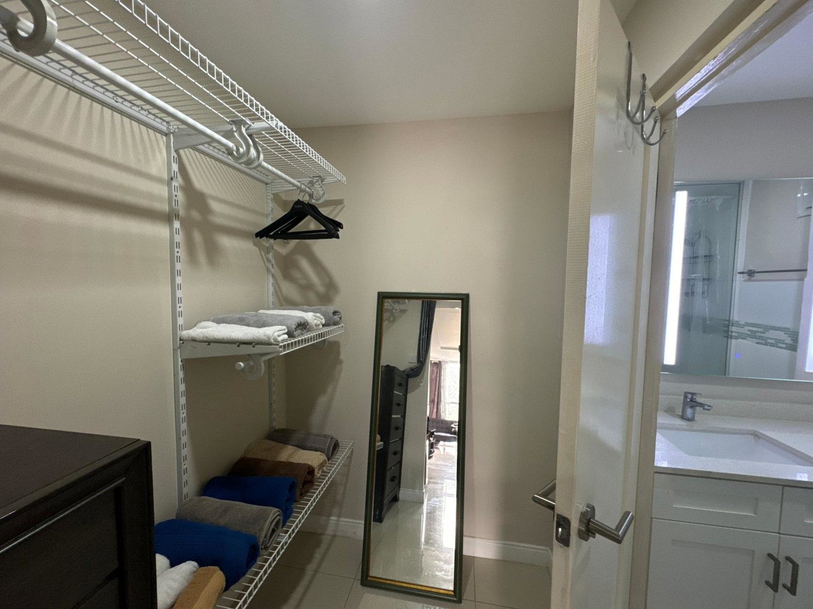Investment-Opportunity-Stunning-Apartments-in-St.-Catherine-Jamaica Seventh image of 607- Bay Front Apartments in Port Henderson, St. Catherine, Jamaica - property is For Sale
