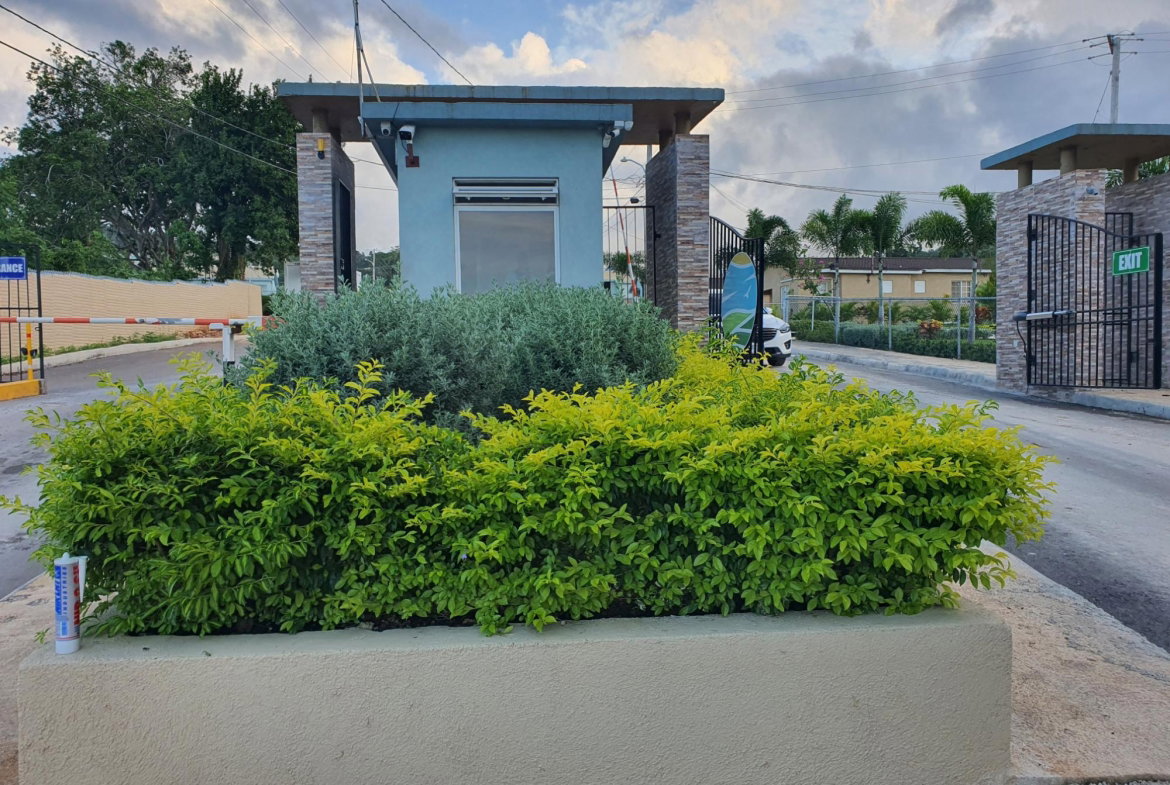 Sixth image of 464 Camelot Village, Phase 5, in Discovery Bay, St. Ann, Jamaica - property is For Rent