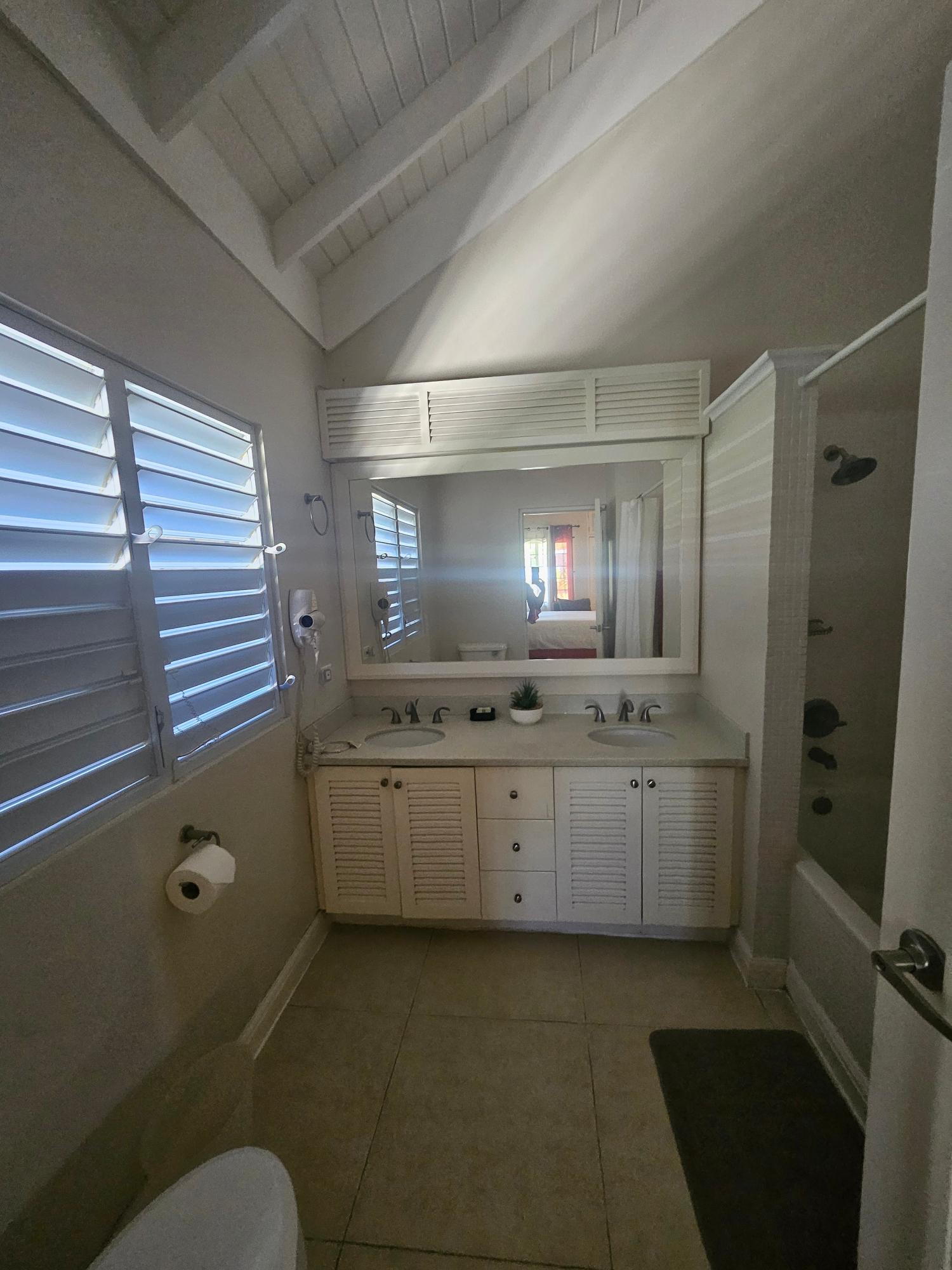 Seventeenth image of 292 Richmond Estate, The Palm in Ocho Rios, St. Ann, Jamaica - property is For Rent