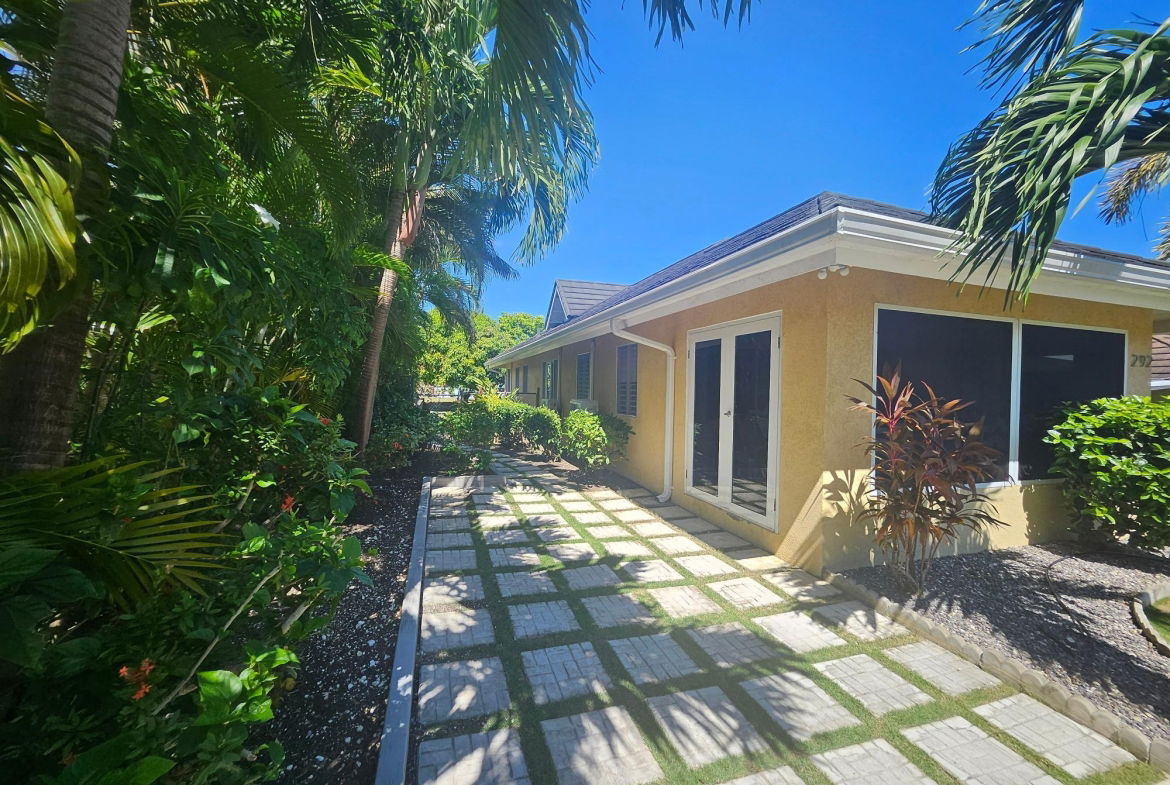 Twenty-Fourth image of 292 Richmond Estate, The Palm in Ocho Rios, St. Ann, Jamaica - property is For Rent