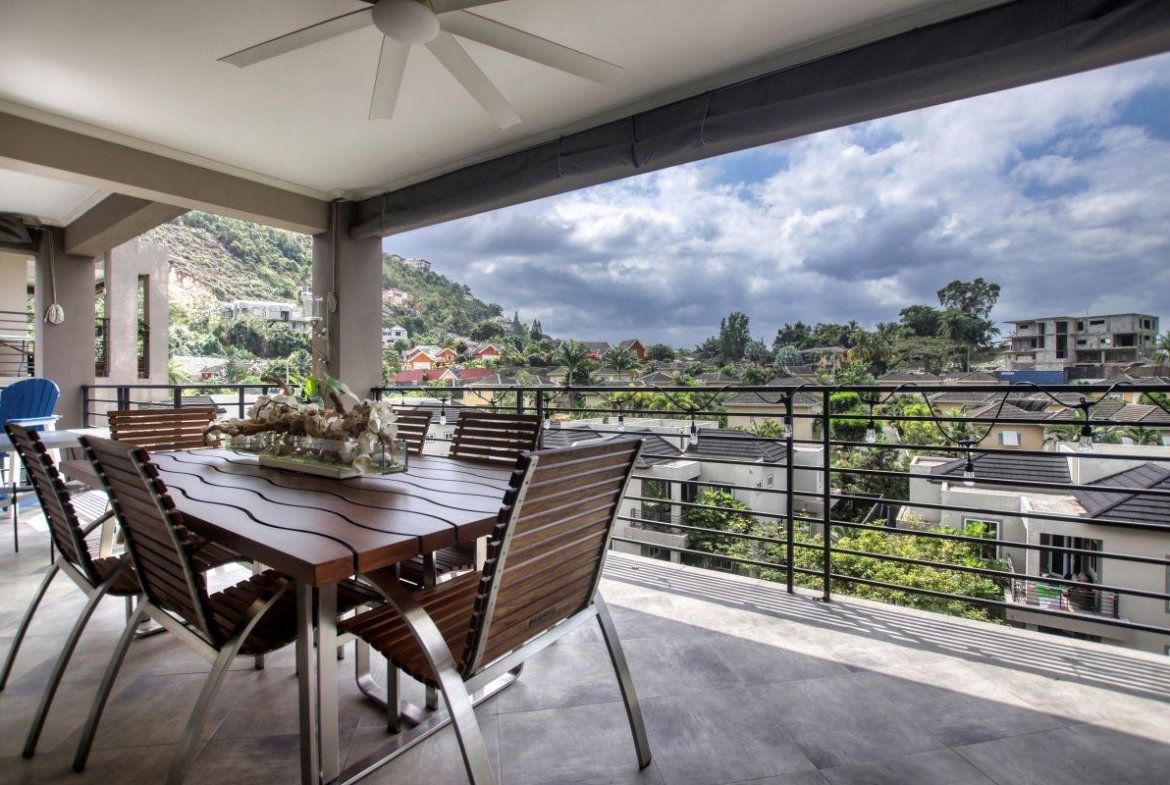 Nineteenth image of 14d-2 Cherry Hill Drive in Kingston 8, St. Andrew, Jamaica - property is For Rent