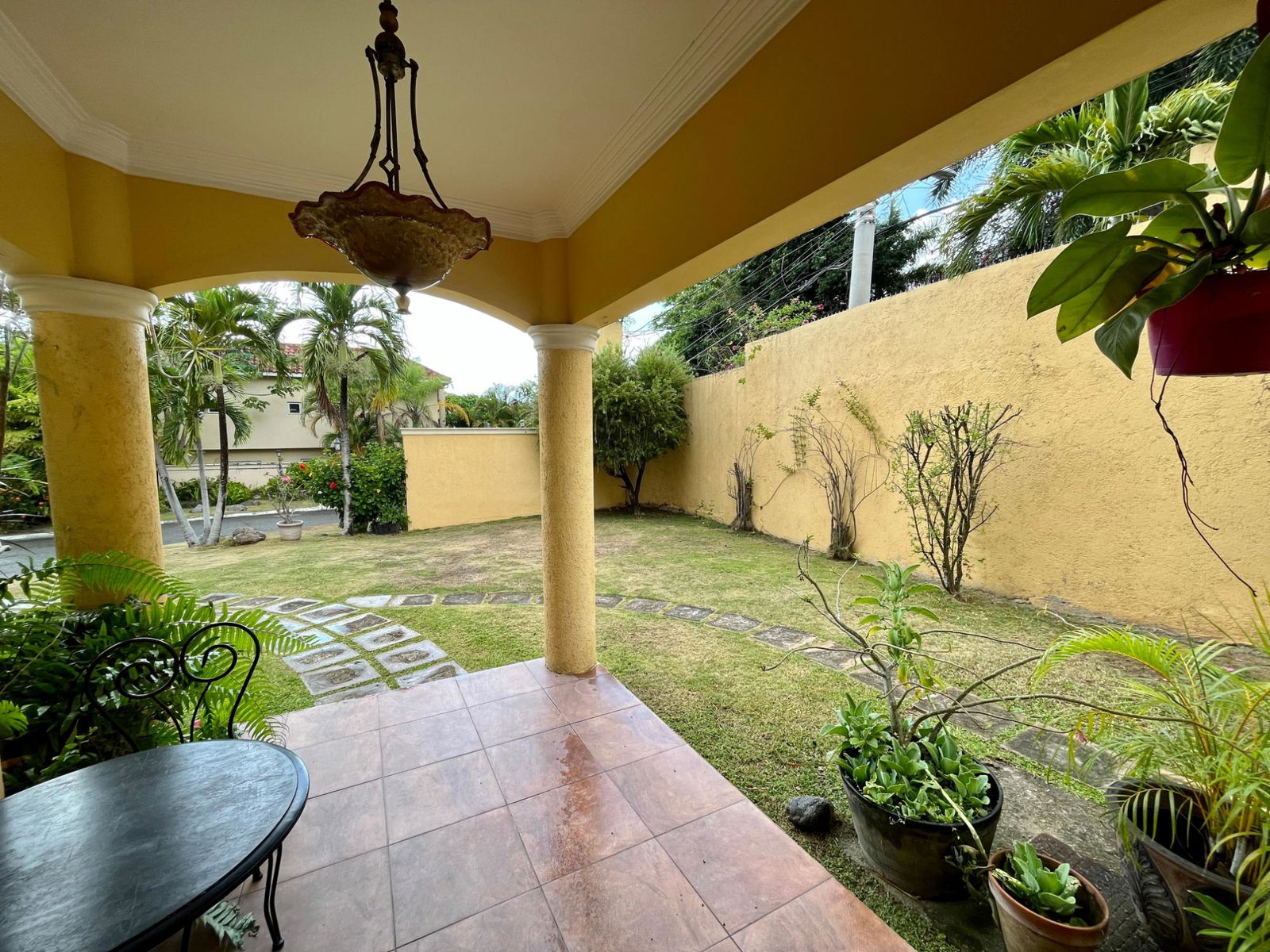 Seventh image of 10-19-21 Farringdon Drive in Jacks Hill, St. Andrew, Jamaica - property is For Rent