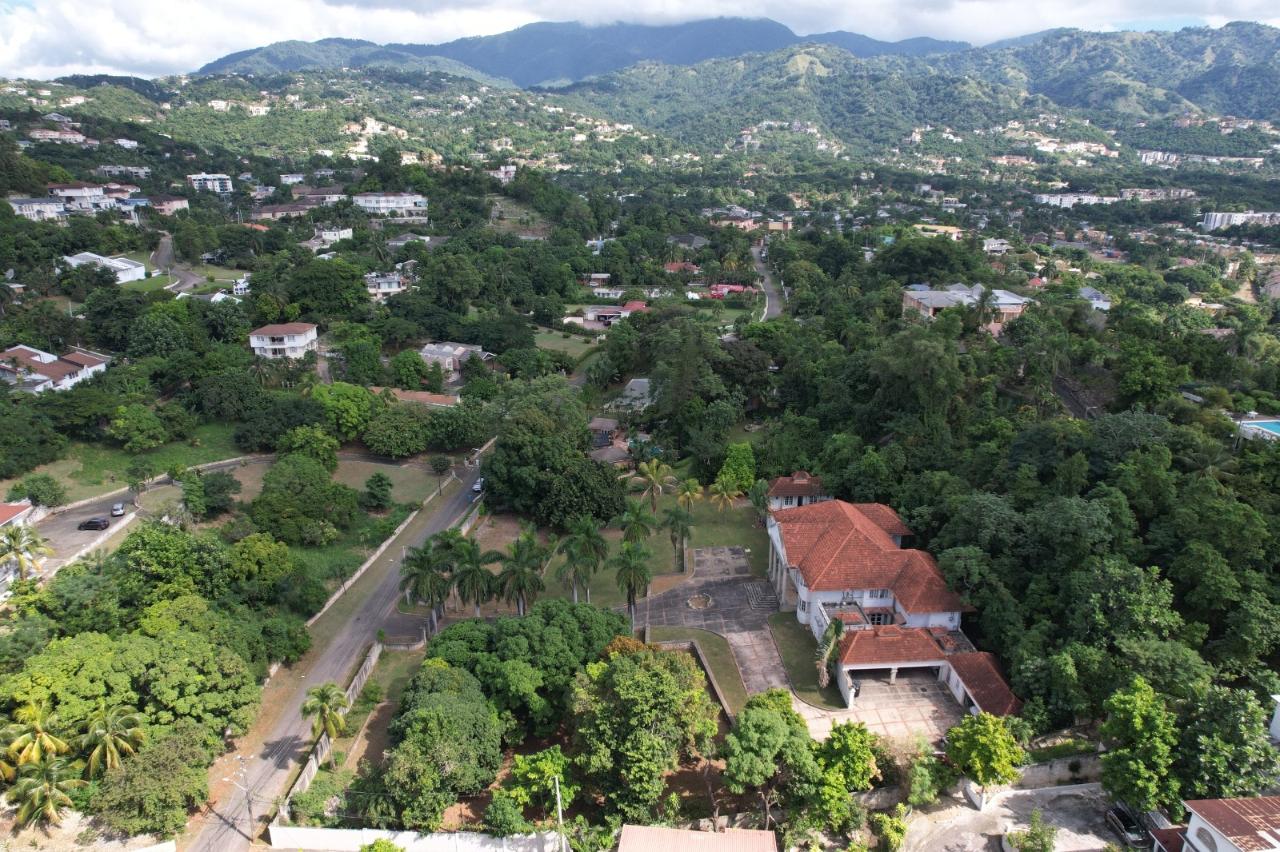 Luxurious-6-Bedroom-Home-for-Sale-in-St.-Andrew-Jamaica Third image of 9 Oakridge Road in Kingston 8, St. Andrew, Jamaica - property is For Sale