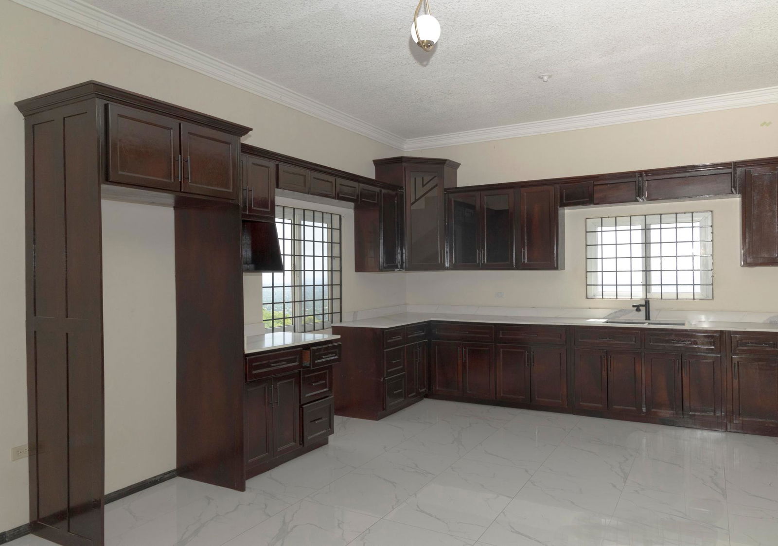 Eighteenth image of a- 202 Tom Cringle Drive in Kingston 19, St. Andrew, Jamaica - property is For Rent