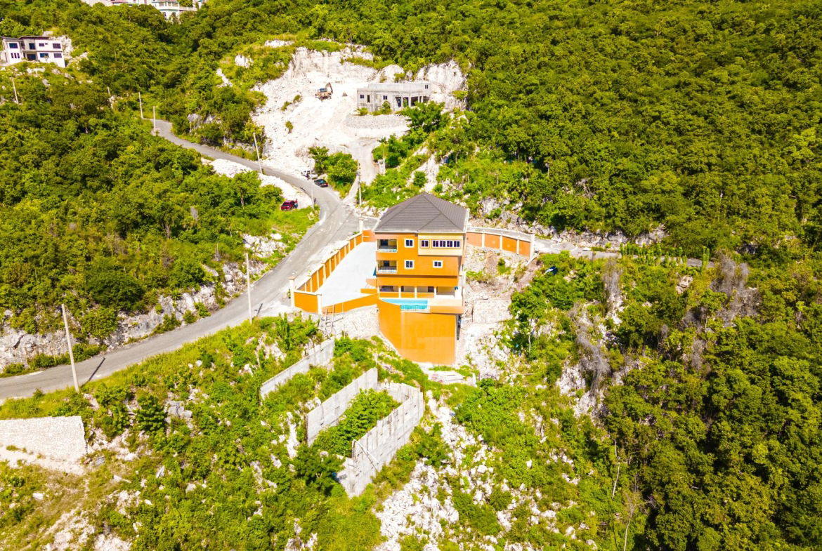 Twenty-Second image of a- 202 Tom Cringle Drive in Kingston 19, St. Andrew, Jamaica - property is For Rent