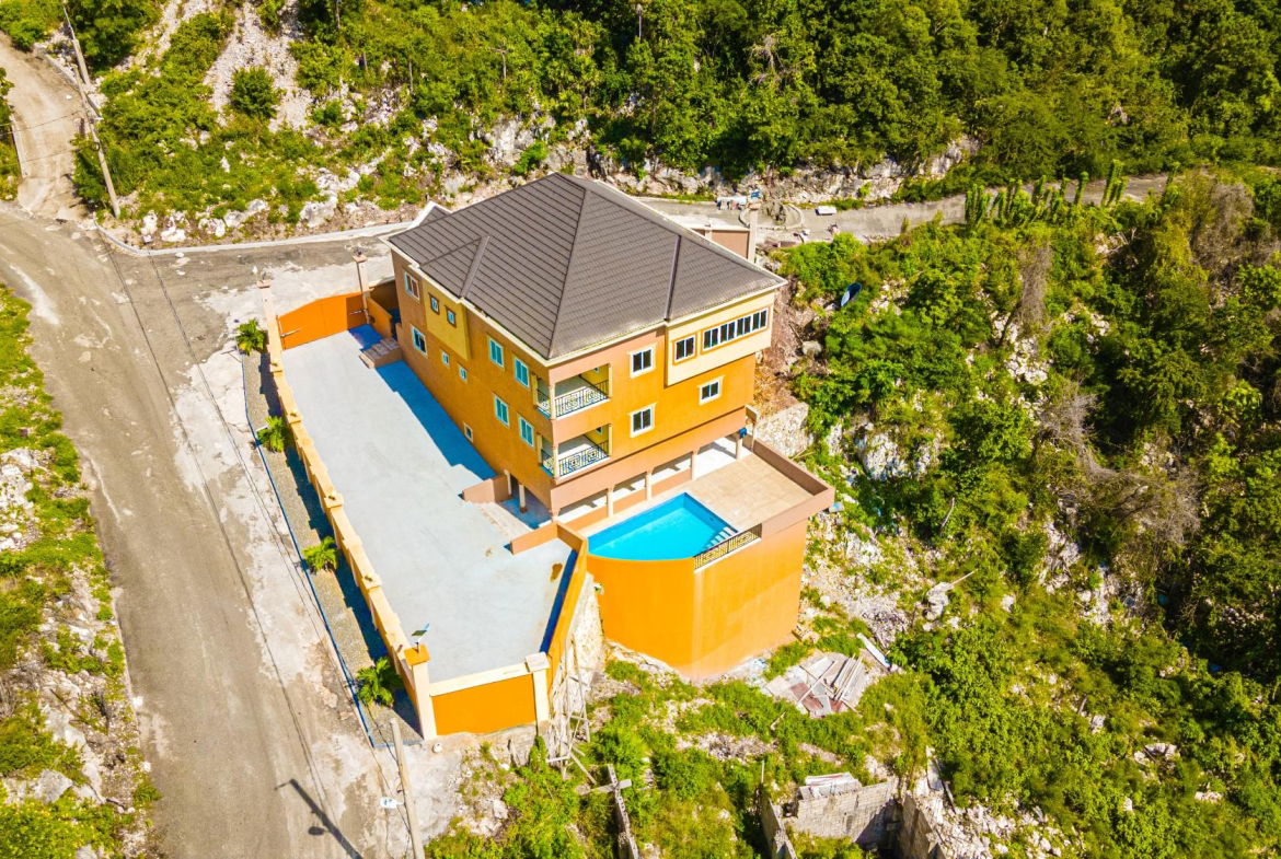 Twenty-Third image of a- 202 Tom Cringle Drive in Kingston 19, St. Andrew, Jamaica - property is For Rent