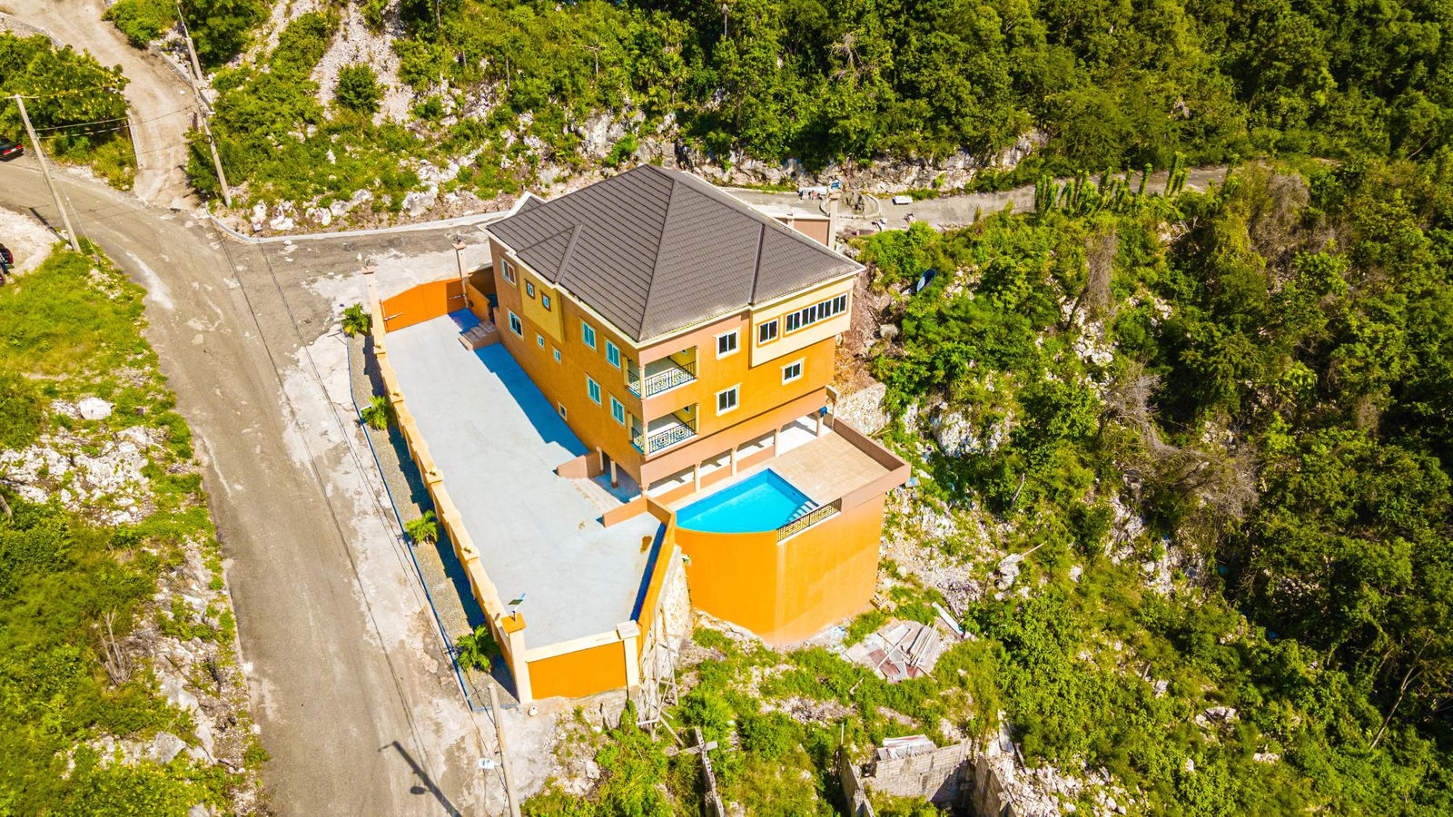 Twenty-Third image of a- 202 Tom Cringle Drive in Kingston 19, St. Andrew, Jamaica - property is For Rent