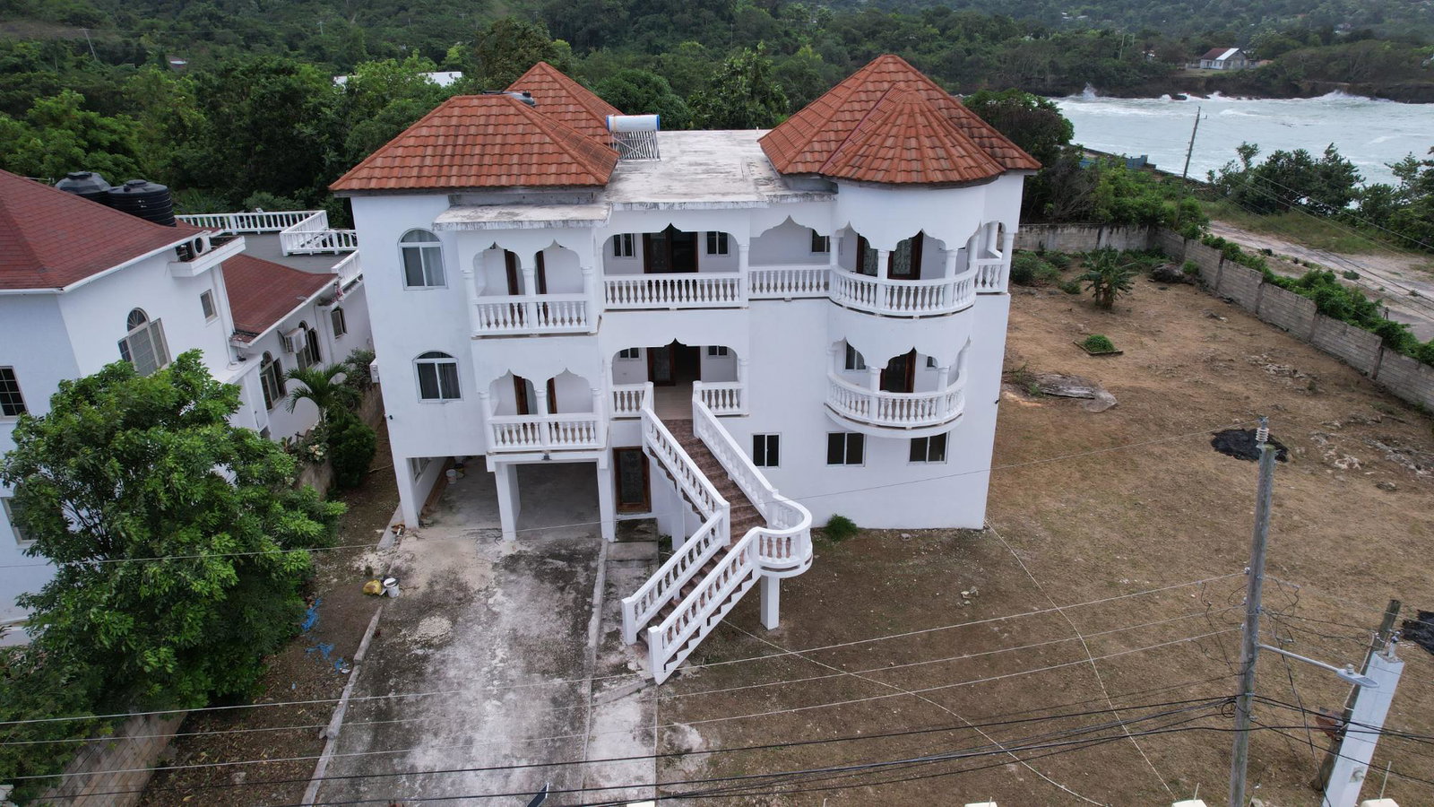 Luxurious-Coastal-Retreat-for-Sale-in-Hanover-Jamaica Third image of House/lot-1 & 2 Pedro in Pedro Pen, Hanover, Jamaica - property is For Sale