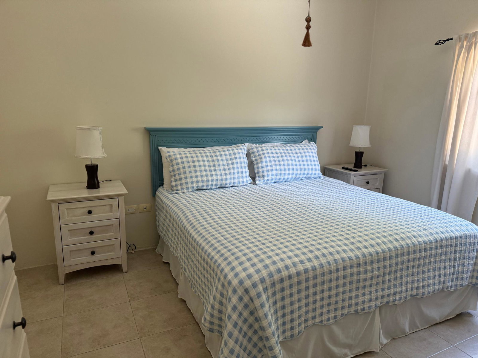 Luxurious-Townhouse-for-Rent-in-The-Granada-St.-Andrew Nineteenth image of 10-17 East Kings House Road in Kingston 6, St. Andrew, Jamaica - property is For Rent