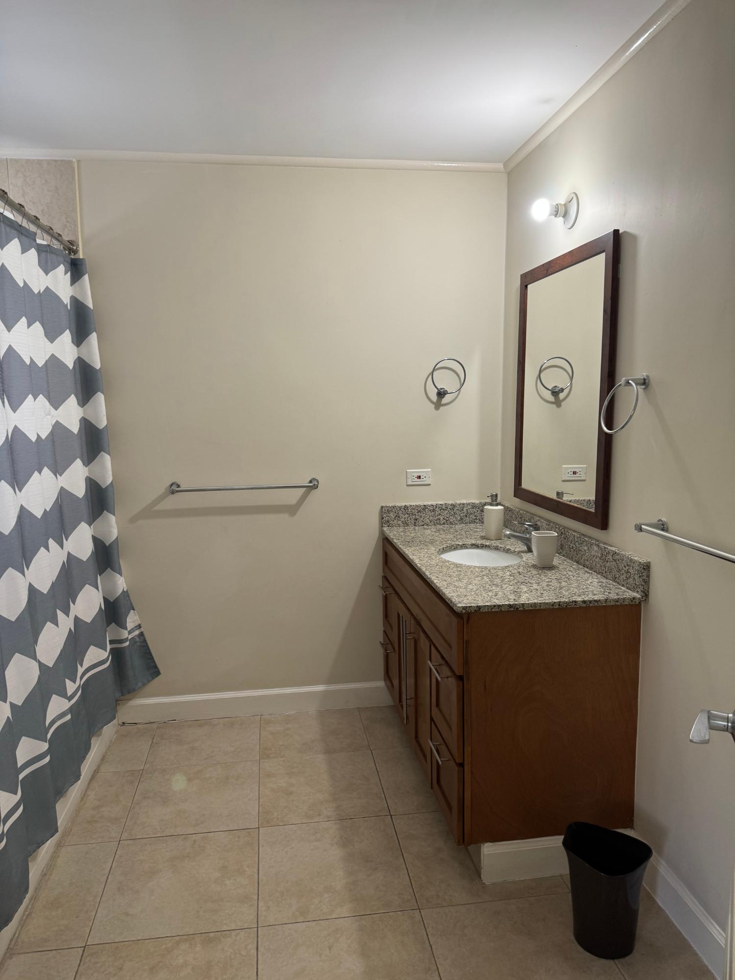 Luxurious-Townhouse-for-Rent-in-The-Granada-St.-Andrew Twenty-Third image of 10-17 East Kings House Road in Kingston 6, St. Andrew, Jamaica - property is For Rent
