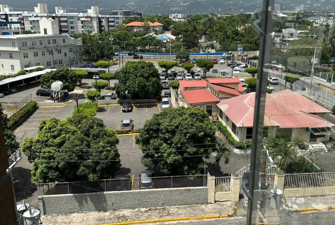 Eleventh image of 606-1-3 Ruthven Road in NEW KINGSTON, St. Andrew, Jamaica - property is For Rent