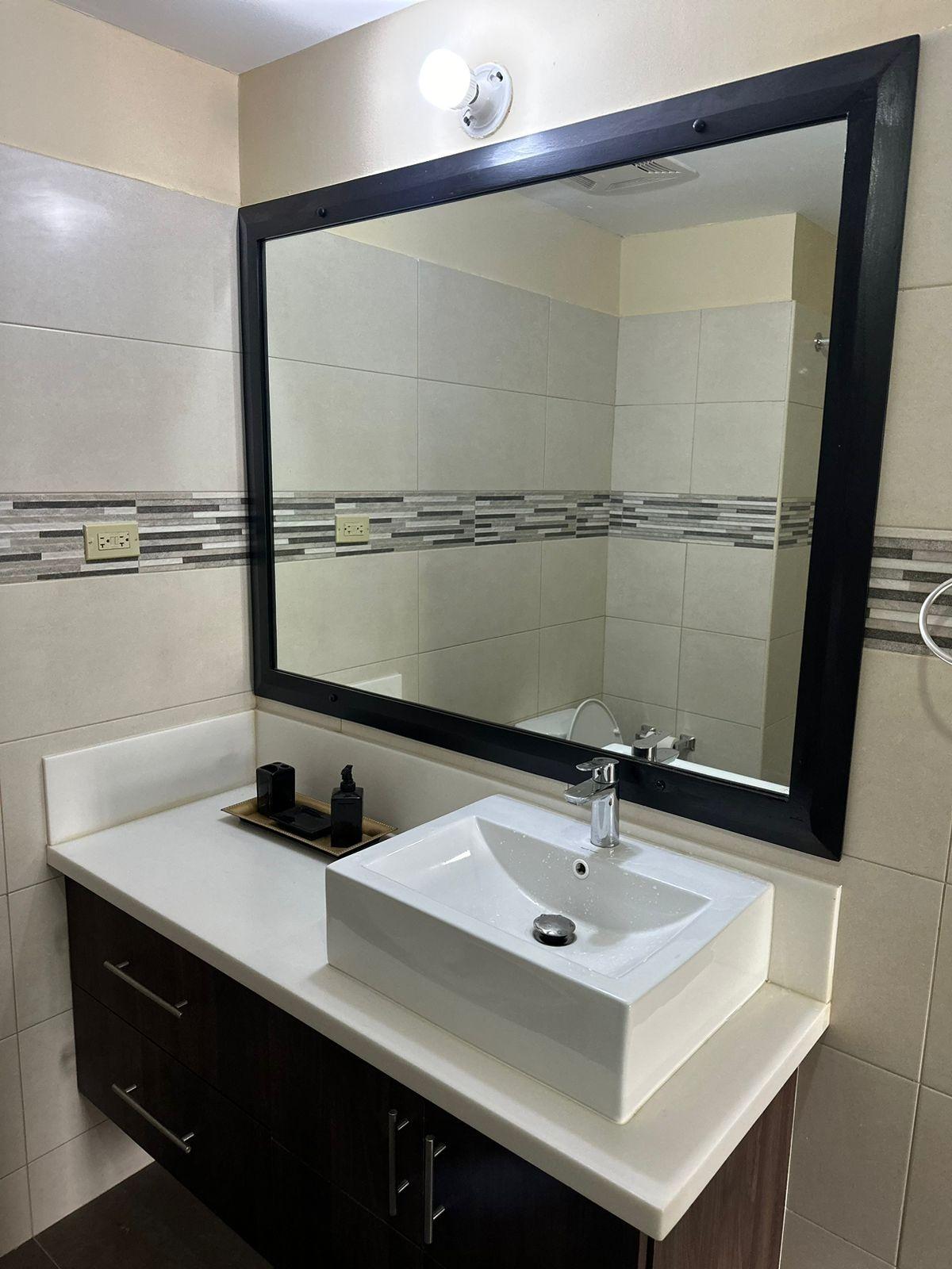 Luxury-1-Bedroom-Apartment-for-Rent-at-Ruthven-Towers-New-Kingston Fourth image of 606-1-3 Ruthven Road in NEW KINGSTON, St. Andrew, Jamaica - property is For Rent