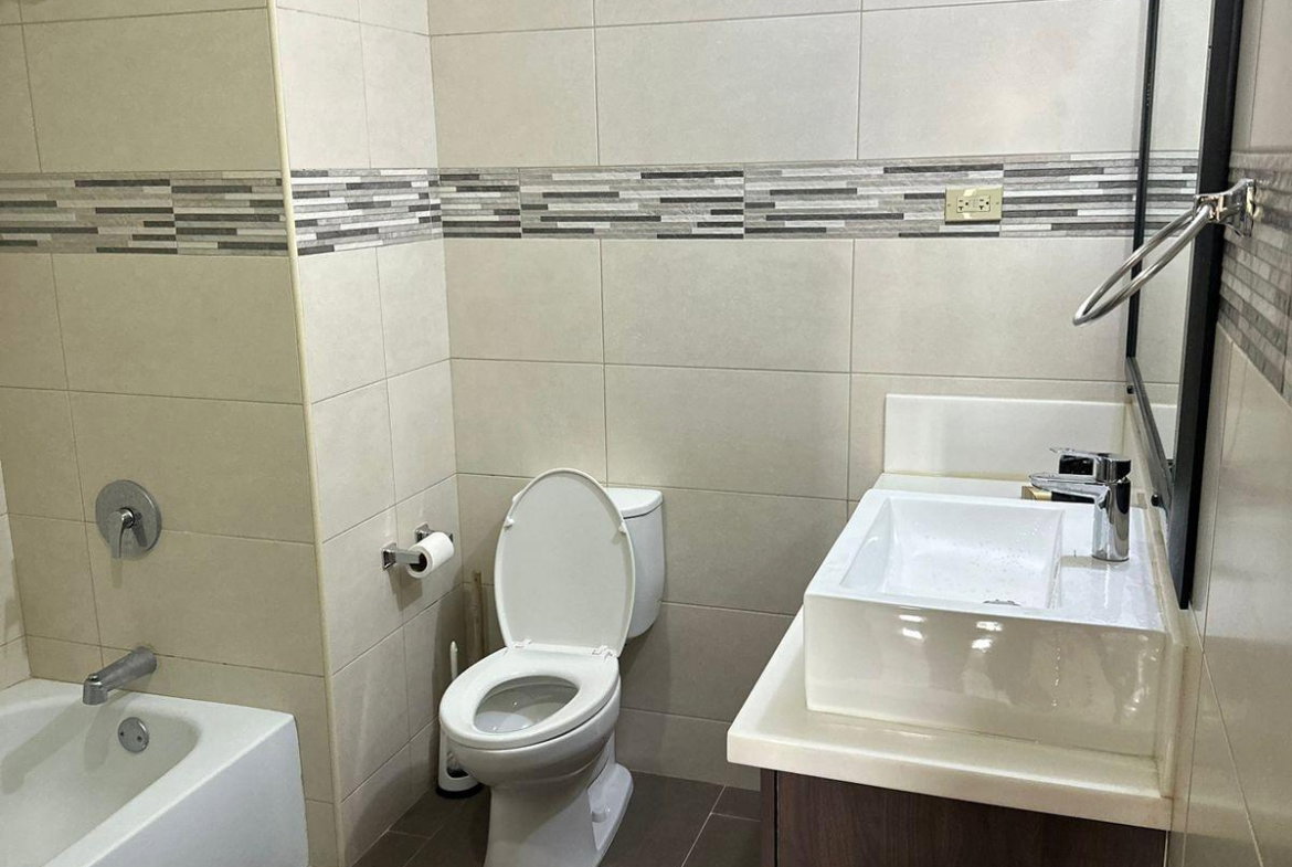 Fifth image of 606-1-3 Ruthven Road in NEW KINGSTON, St. Andrew, Jamaica - property is For Rent